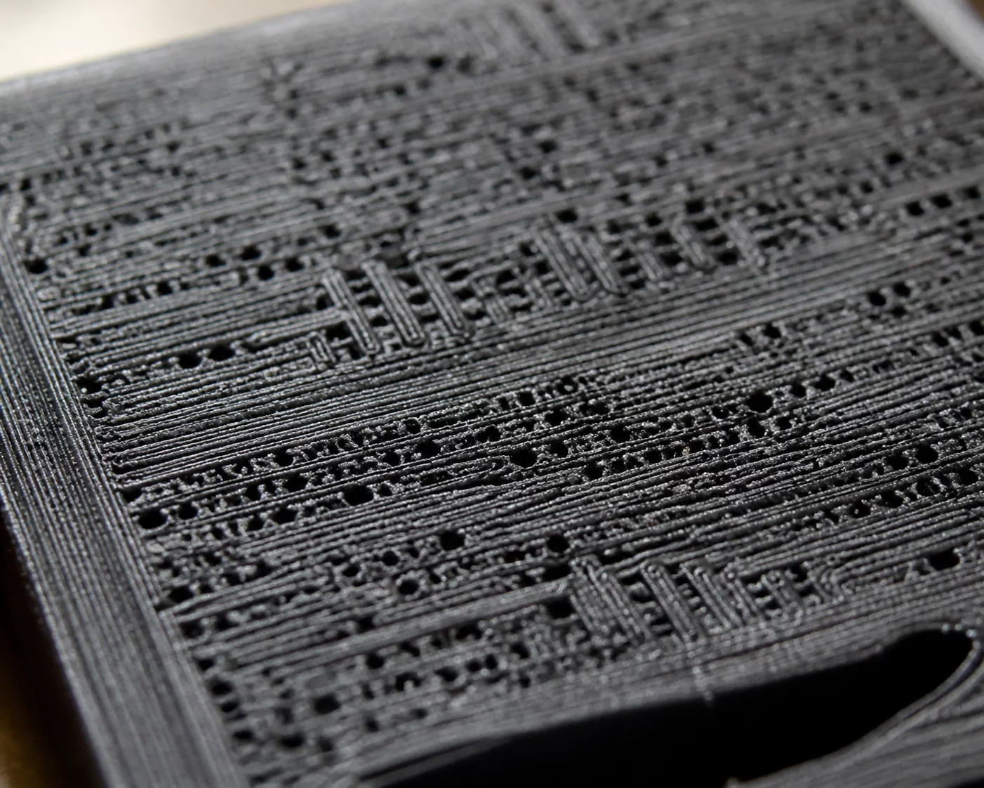 Under-Extrusion Marks and missing perimeter passes